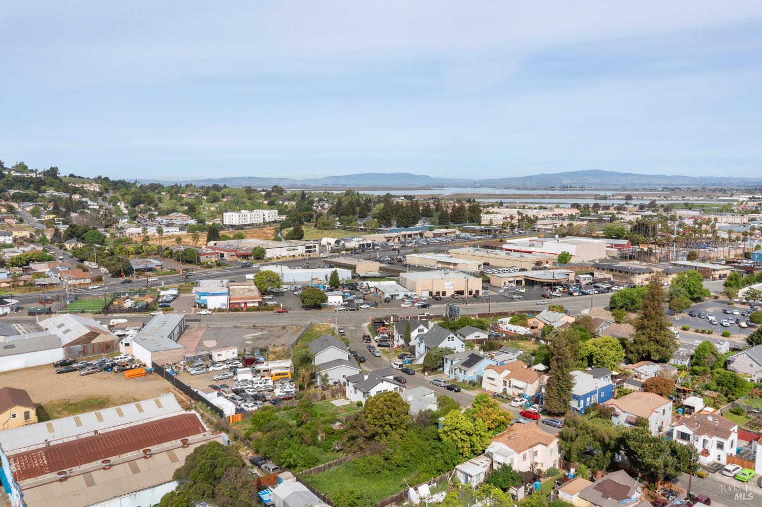 Detail Gallery Image 32 of 34 For 215 Hampshire St, Vallejo,  CA 94590 - 2 Beds | 1 Baths