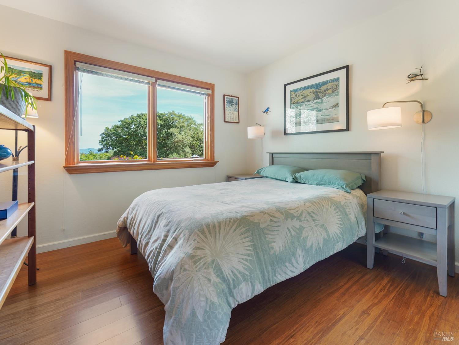 Detail Gallery Image 21 of 57 For 10463 Mill Station Rd, Sebastopol,  CA 95472 - 3 Beds | 2 Baths