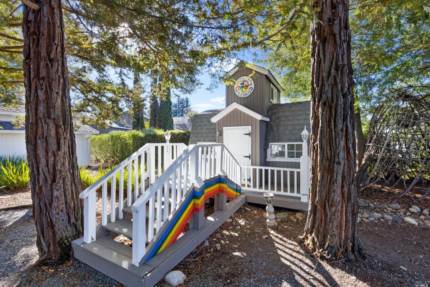 Detail Gallery Image 26 of 31 For 1101 Olive Hill Ln, Napa,  CA 94558 - 5 Beds | 4 Baths