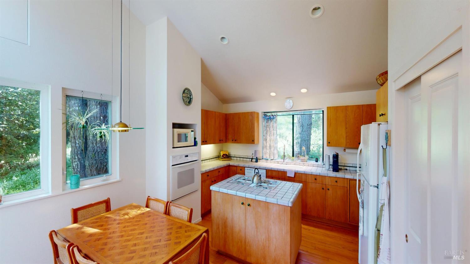 Detail Gallery Image 16 of 30 For 918 River Beach Rd, The Sea Ranch,  CA 95497 - 3 Beds | 2/1 Baths