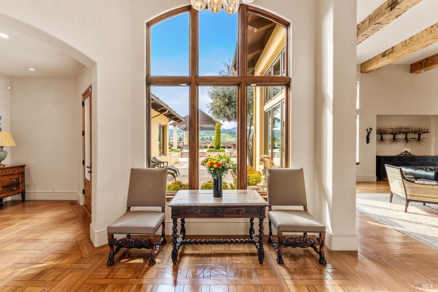 Detail Gallery Image 10 of 74 For 21 Vista Ranch Rd, Napa,  CA 94558 - 4 Beds | 4/1 Baths