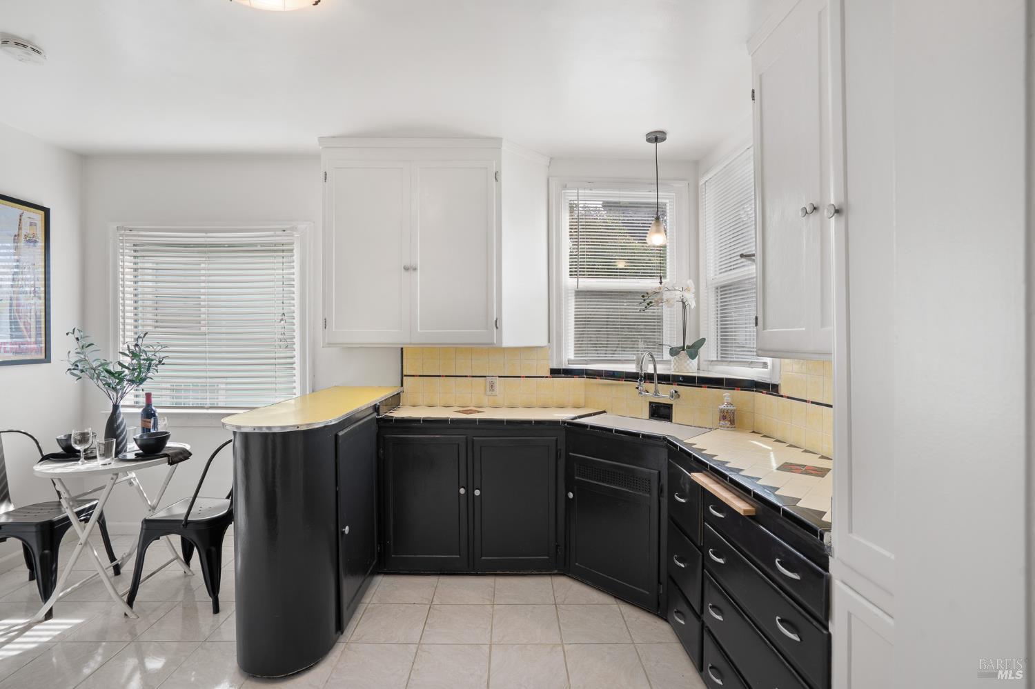 Detail Gallery Image 21 of 34 For 215 Hampshire St, Vallejo,  CA 94590 - 2 Beds | 1 Baths