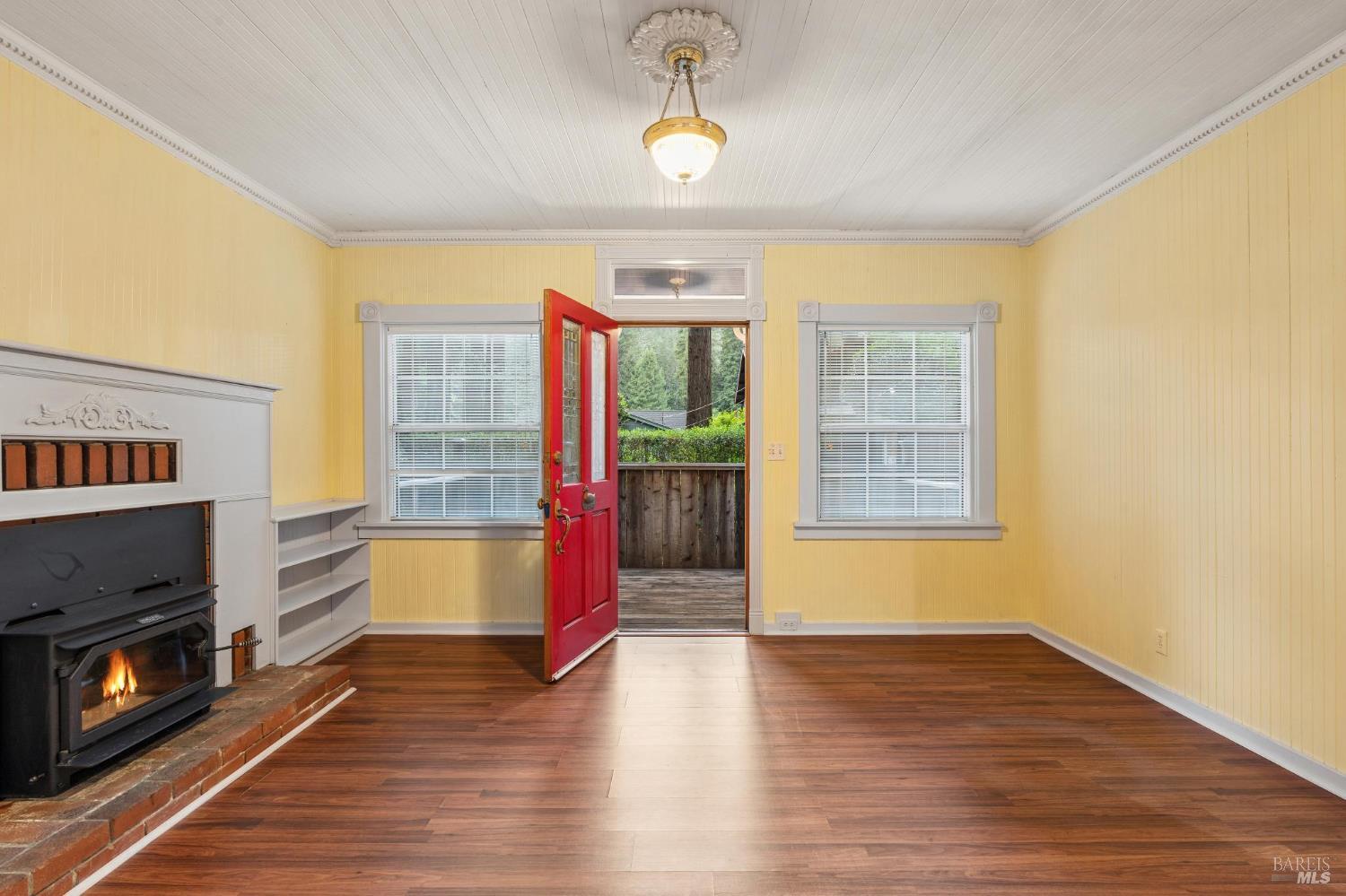 Detail Gallery Image 33 of 66 For 21911 Russian River Ave, Villa Grande,  CA 95486 - 1 Beds | 1 Baths