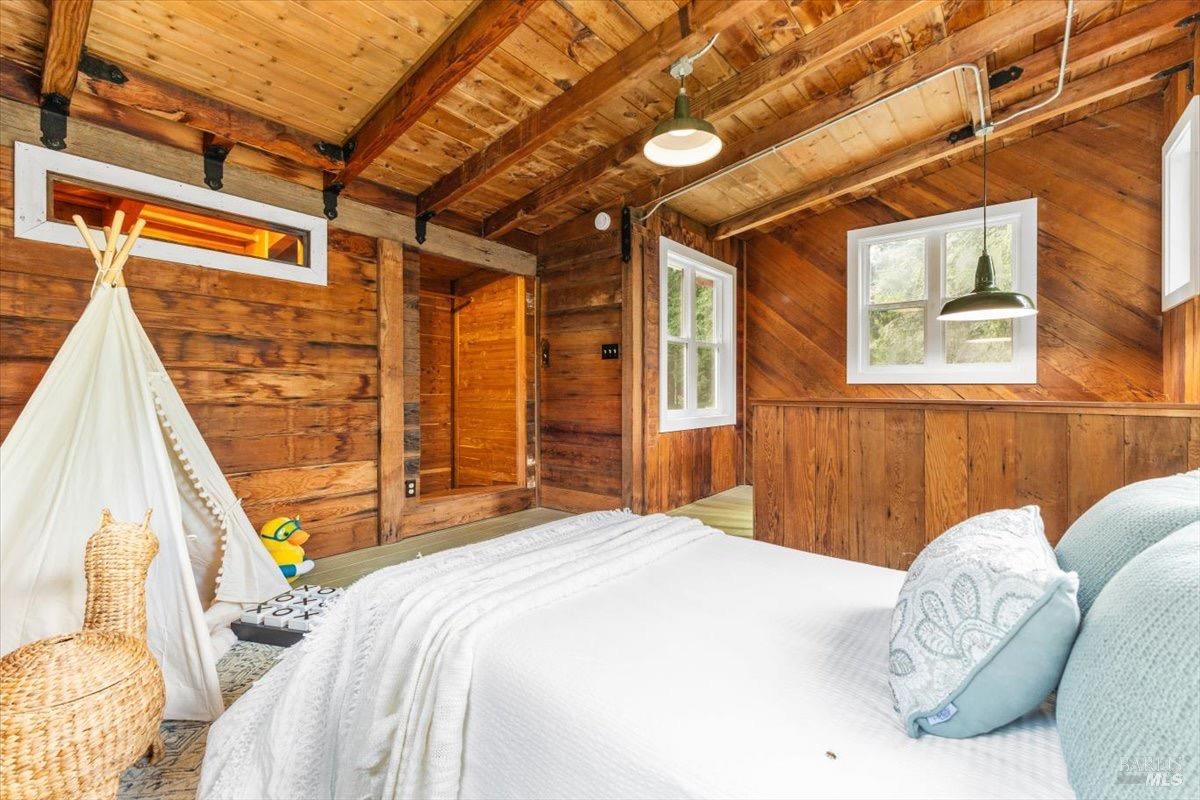 Detail Gallery Image 58 of 72 For 12076 Cloud Ridge Rd, Healdsburg,  CA 95448 - 6 Beds | 4 Baths