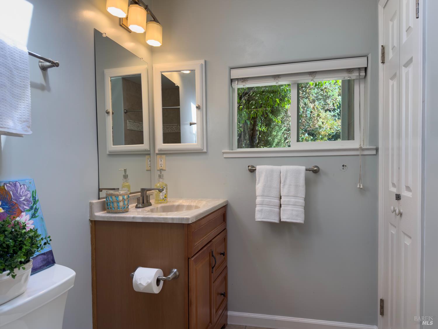 Detail Gallery Image 23 of 47 For 550 Thomson Ave, Sonoma,  CA 95476 - 2 Beds | 1 Baths