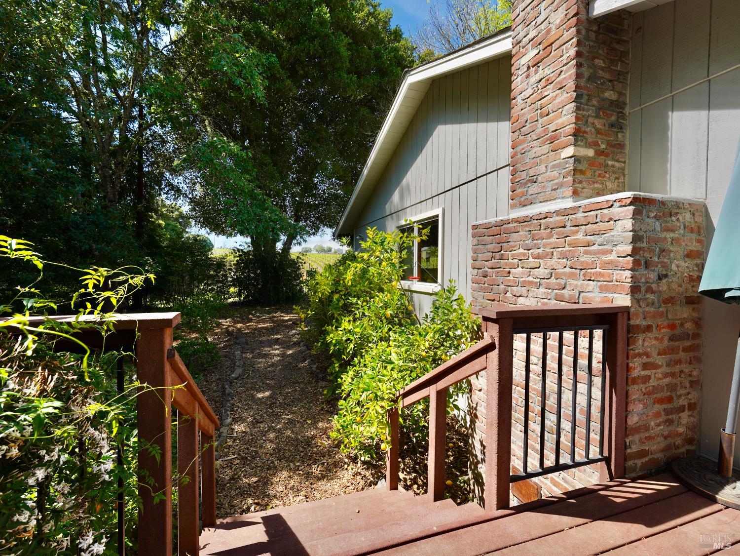 Detail Gallery Image 37 of 57 For 10463 Mill Station Rd, Sebastopol,  CA 95472 - 3 Beds | 2 Baths