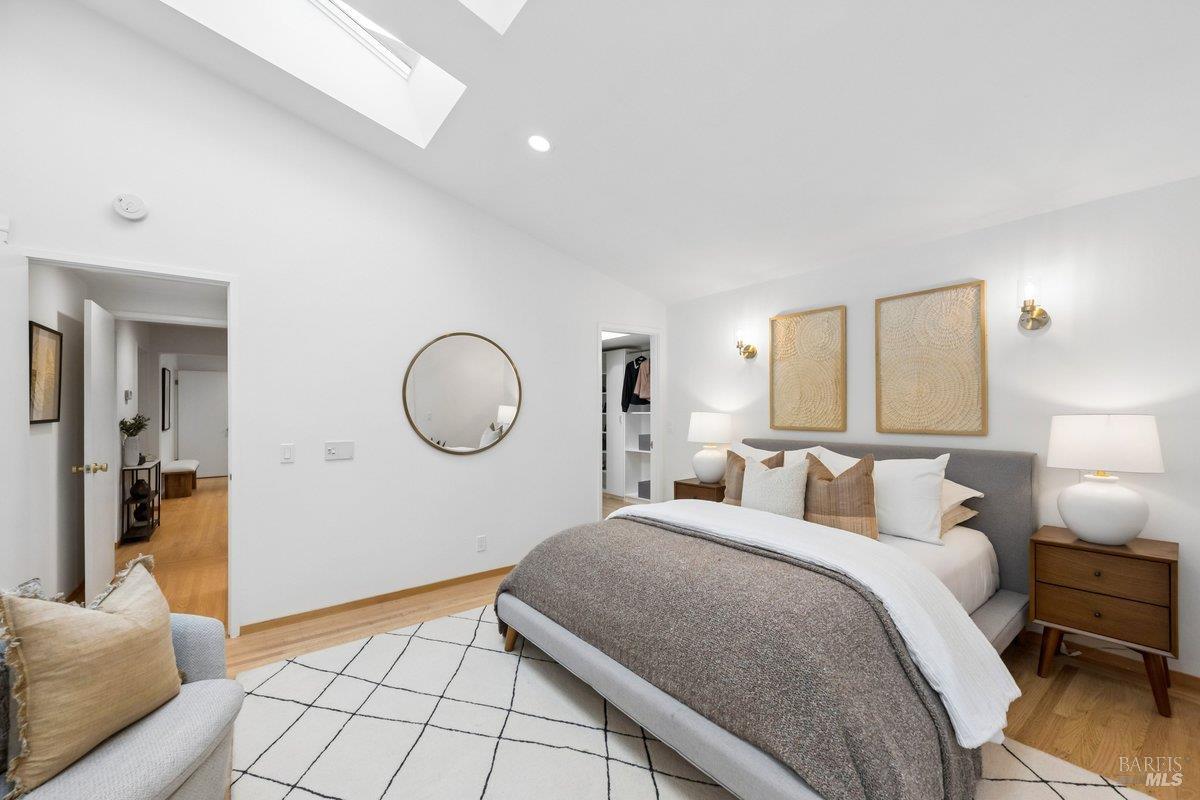 Detail Gallery Image 21 of 76 For 42 Underhill Rd, Mill Valley,  CA 94941 - 3 Beds | 2/1 Baths