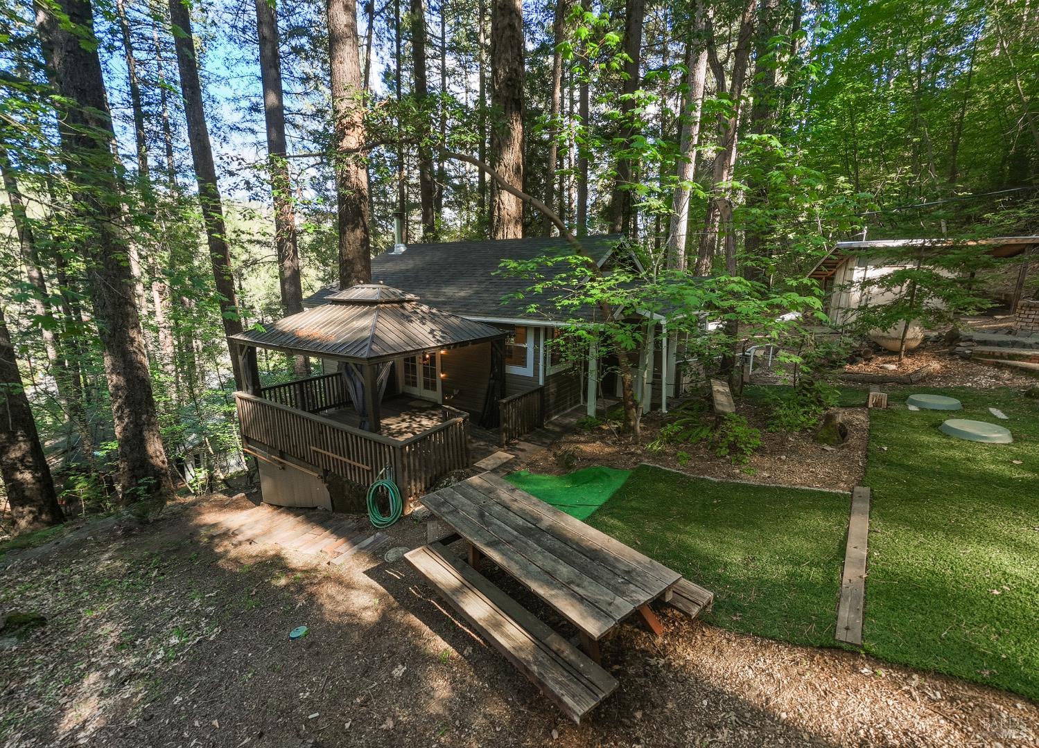 Detail Gallery Image 42 of 47 For 16179 Madrone Blvd, Cobb,  CA 95426 - 1 Beds | 1 Baths