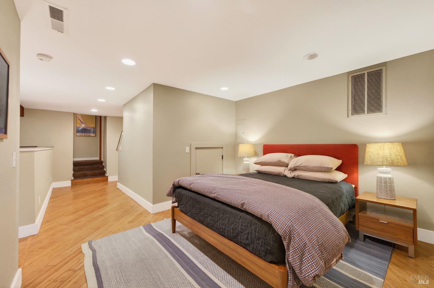 Detail Gallery Image 27 of 48 For 116 Hill Rd, Glen Ellen,  CA 95442 - 2 Beds | 2 Baths