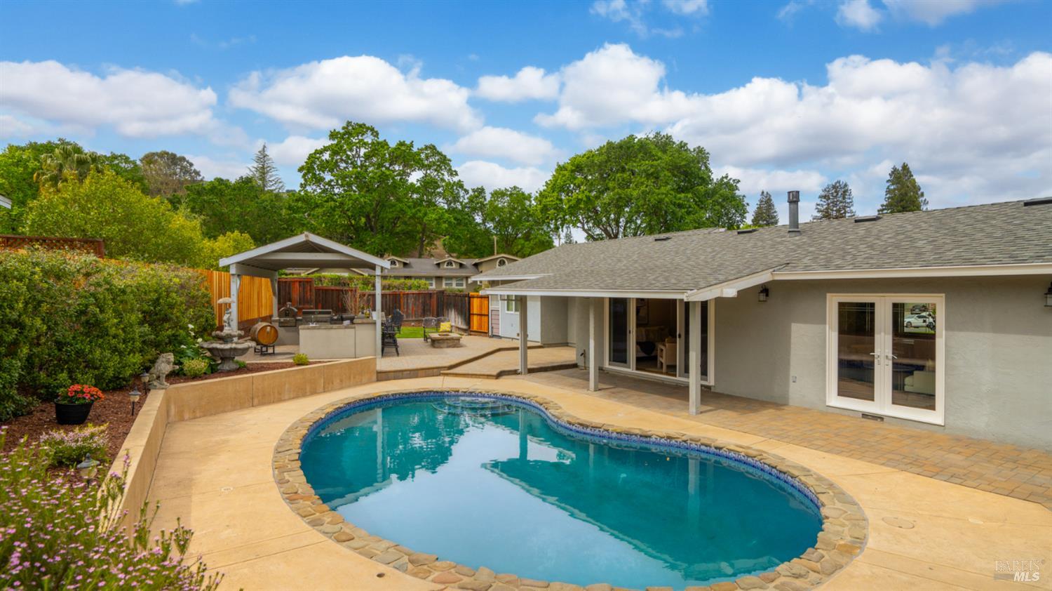 Detail Gallery Image 50 of 62 For 2 Montego Pl, Danville,  CA 94526 - 3 Beds | 2 Baths