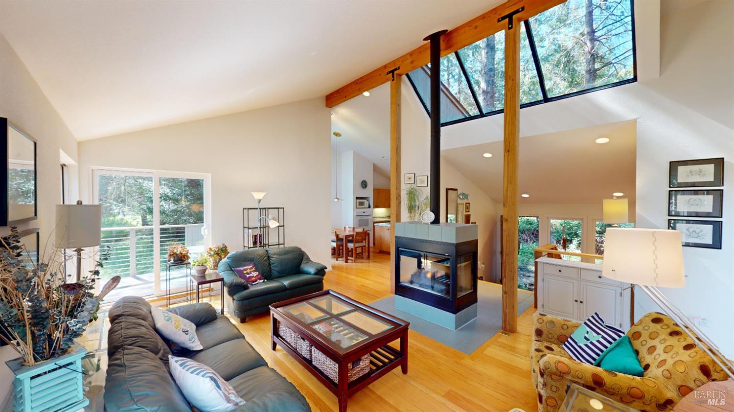 Detail Gallery Image 2 of 30 For 918 River Beach Rd, The Sea Ranch,  CA 95497 - 3 Beds | 2/1 Baths