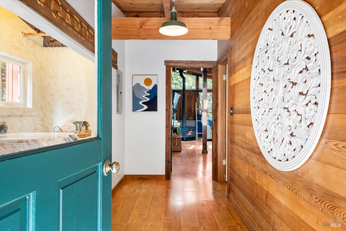 Detail Gallery Image 46 of 72 For 12076 Cloud Ridge Rd, Healdsburg,  CA 95448 - 6 Beds | 4 Baths