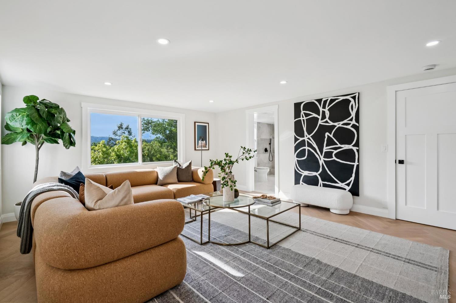 Detail Gallery Image 75 of 93 For 88 Lincoln Park Unkn, San Anselmo,  CA 94960 - 4 Beds | 4/1 Baths