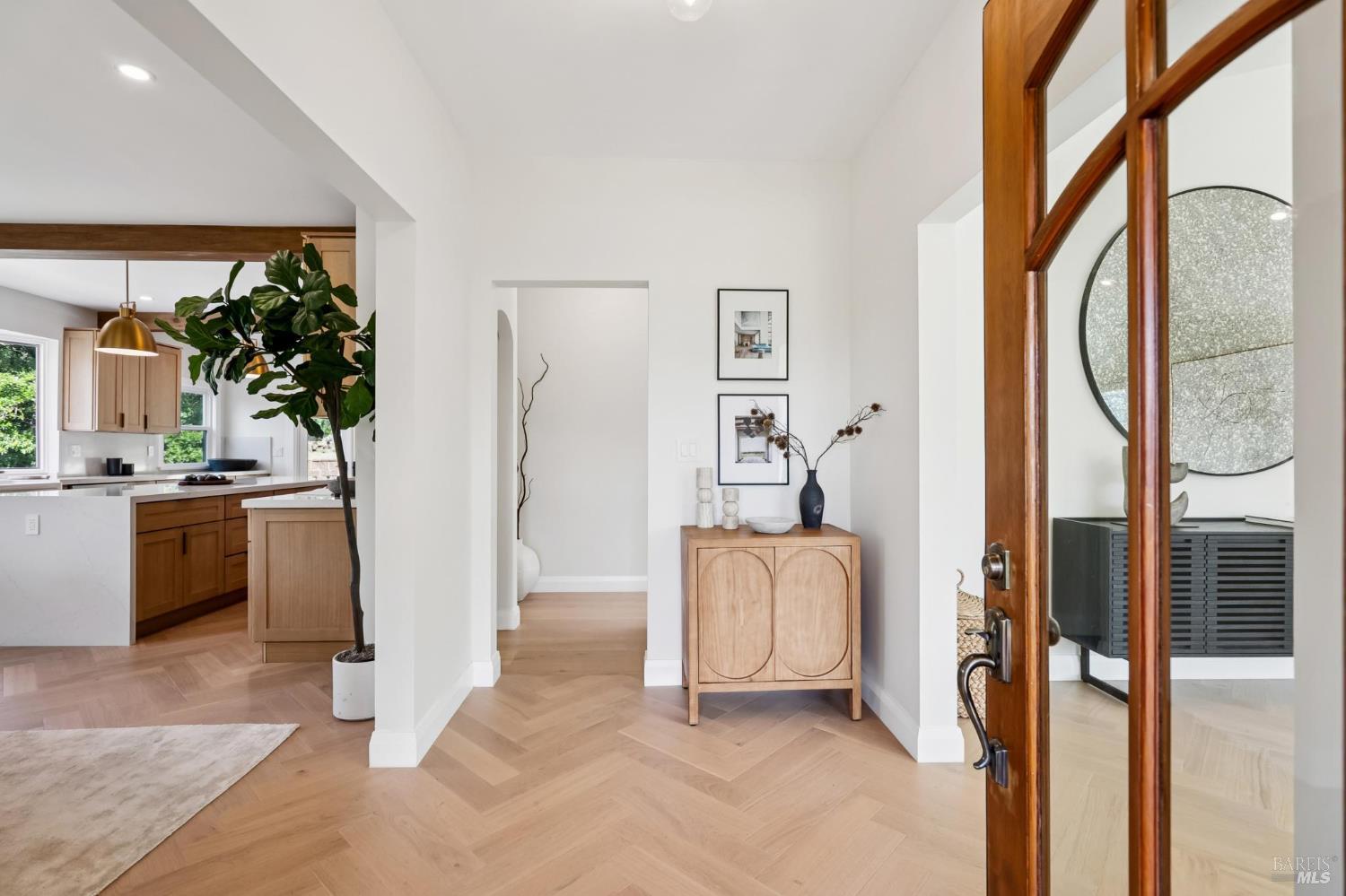 Detail Gallery Image 6 of 93 For 88 Lincoln Park Unkn, San Anselmo,  CA 94960 - 4 Beds | 4/1 Baths