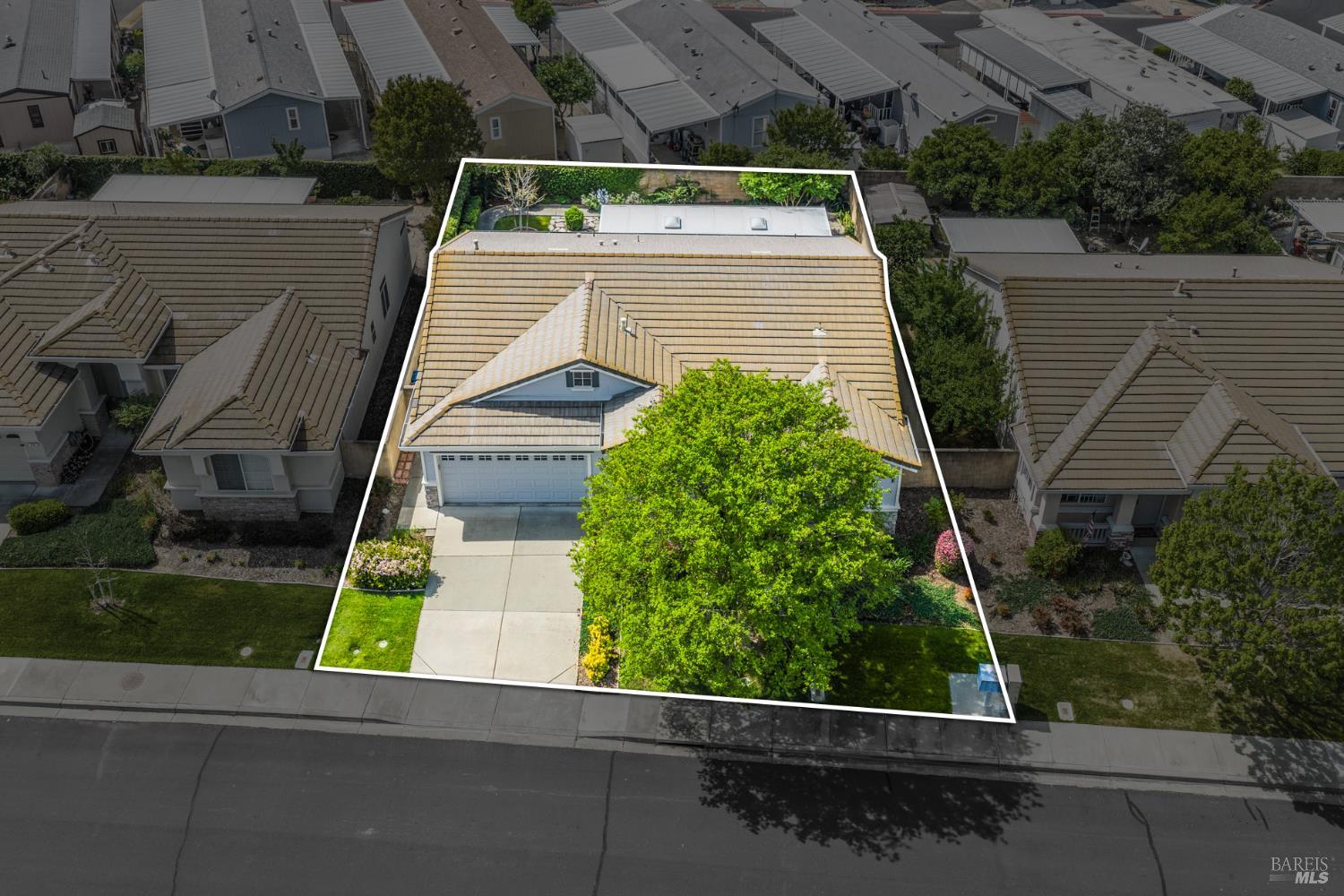 Detail Gallery Image 7 of 62 For 208 Mandarin Cir, Vacaville,  CA 95687 - 2 Beds | 2 Baths