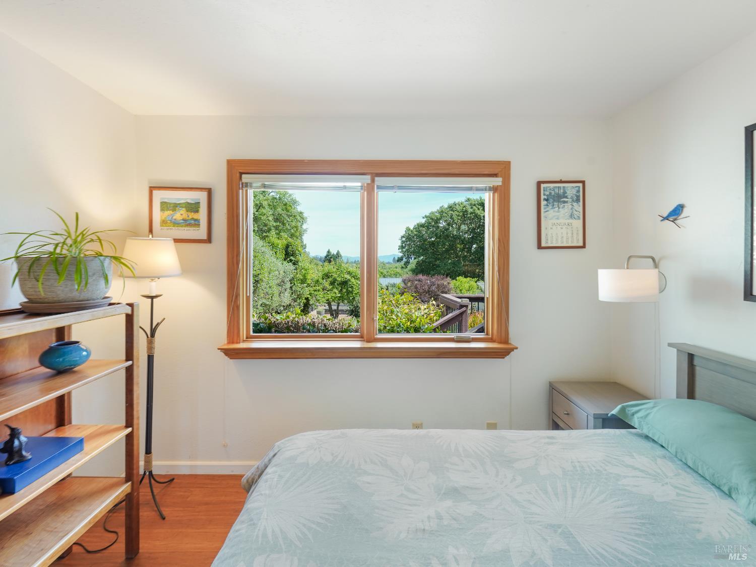 Detail Gallery Image 19 of 57 For 10463 Mill Station Rd, Sebastopol,  CA 95472 - 3 Beds | 2 Baths