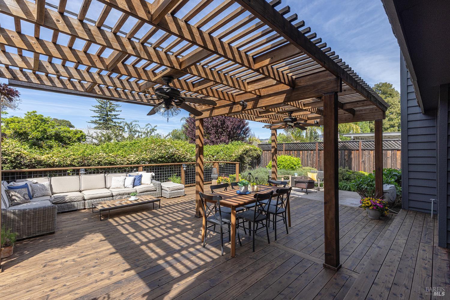 Detail Gallery Image 34 of 50 For 1922 Oak Cir, Yountville,  CA 94599 - 3 Beds | 2 Baths