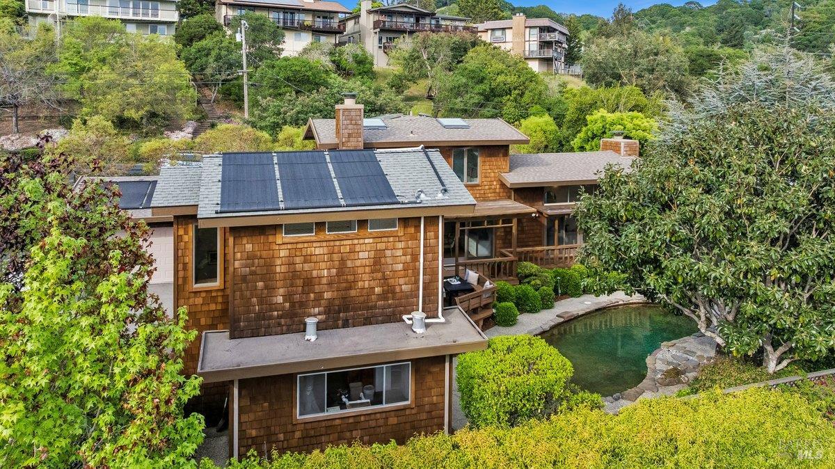 Detail Gallery Image 69 of 76 For 42 Underhill Rd, Mill Valley,  CA 94941 - 3 Beds | 2/1 Baths