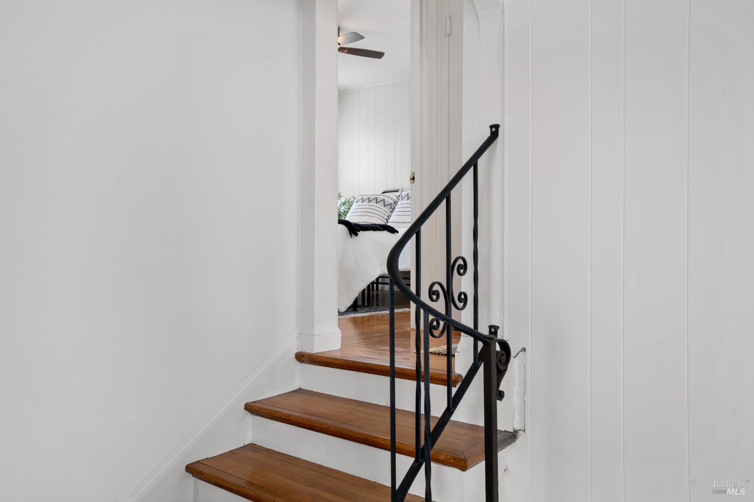 Detail Gallery Image 9 of 34 For 215 Hampshire St, Vallejo,  CA 94590 - 2 Beds | 1 Baths