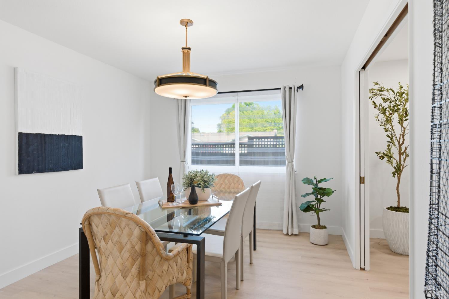 Detail Gallery Image 20 of 79 For 2447 Rigdon St, Napa,  CA 94558 - 5 Beds | 4 Baths