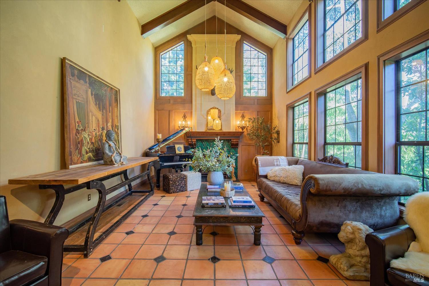 Detail Gallery Image 11 of 44 For 1412 Quail Ct, Santa Rosa,  CA 95404 - 4 Beds | 3 Baths