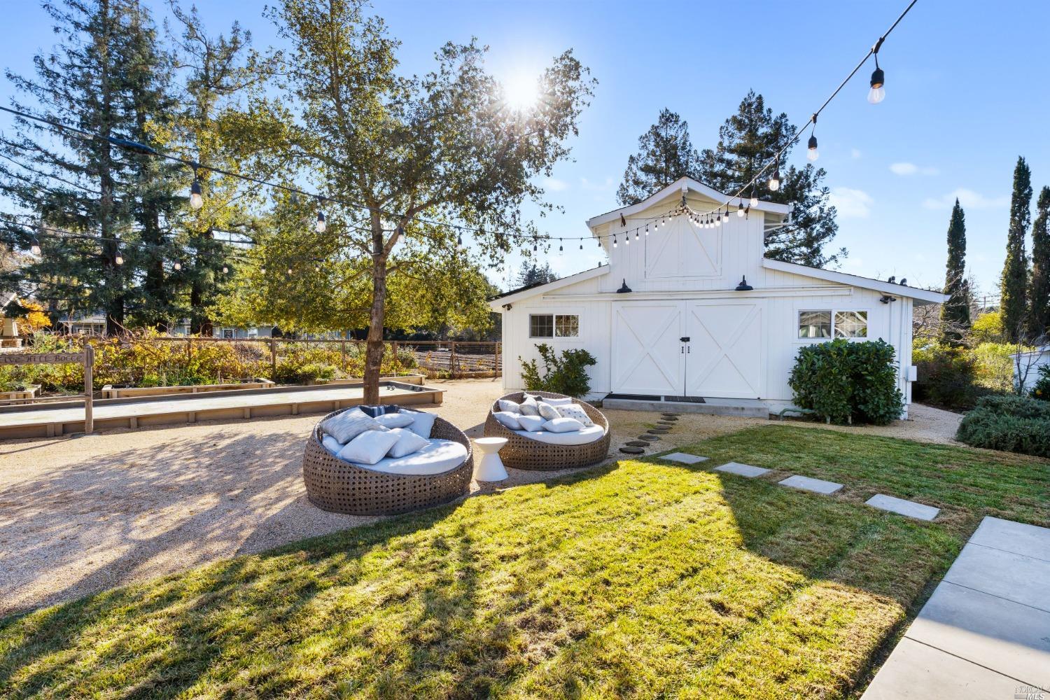 Detail Gallery Image 30 of 31 For 1101 Olive Hill Ln, Napa,  CA 94558 - 5 Beds | 4 Baths