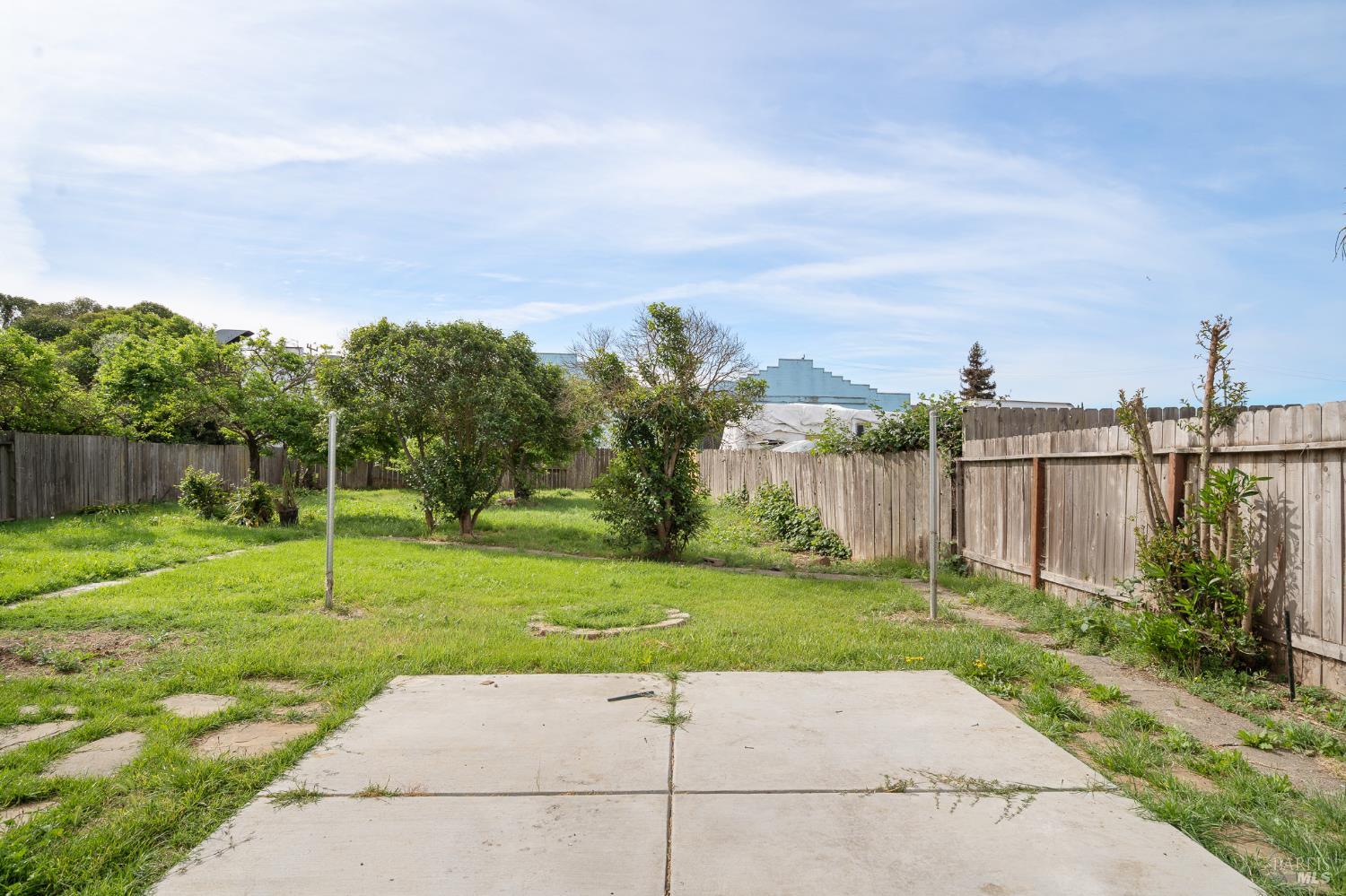 Detail Gallery Image 25 of 34 For 215 Hampshire St, Vallejo,  CA 94590 - 2 Beds | 1 Baths