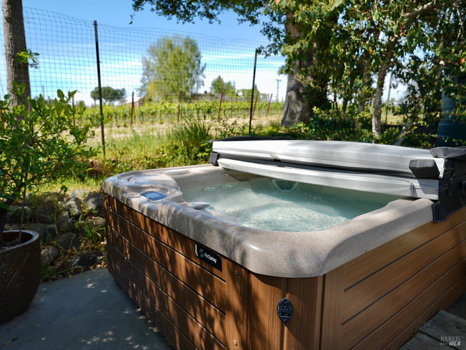 Detail Gallery Image 45 of 57 For 10463 Mill Station Rd, Sebastopol,  CA 95472 - 3 Beds | 2 Baths