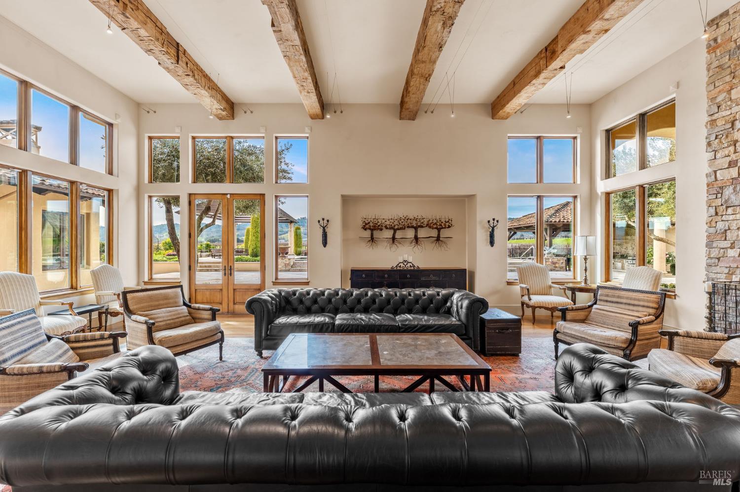 Detail Gallery Image 13 of 74 For 21 Vista Ranch Rd, Napa,  CA 94558 - 4 Beds | 4/1 Baths