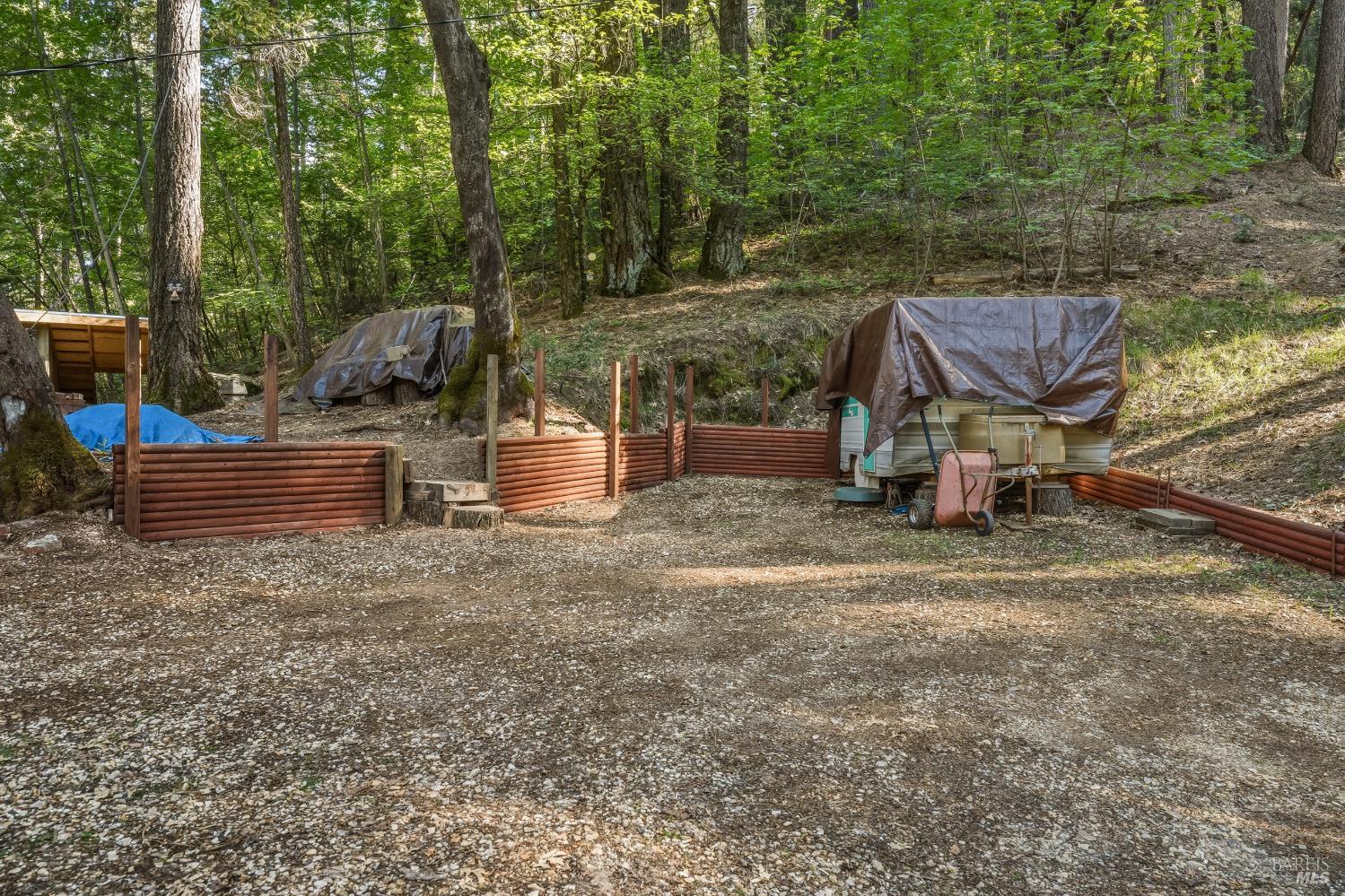 Detail Gallery Image 39 of 47 For 16179 Madrone Blvd, Cobb,  CA 95426 - 1 Beds | 1 Baths