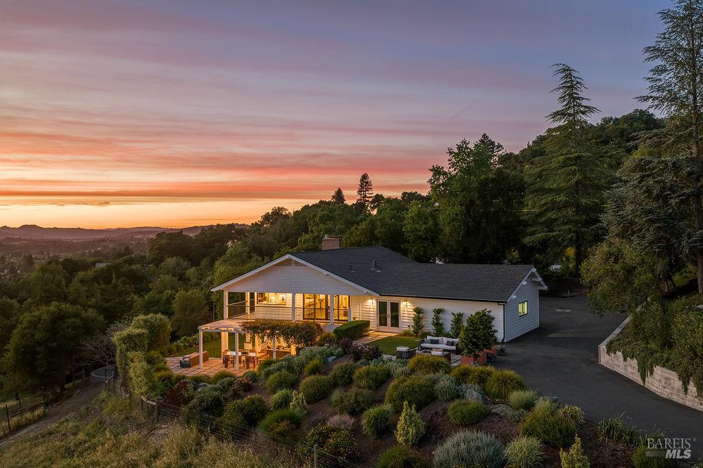 Detail Gallery Image 82 of 90 For 775 Benjamin Way, Healdsburg,  CA 95448 - 4 Beds | 3/2 Baths