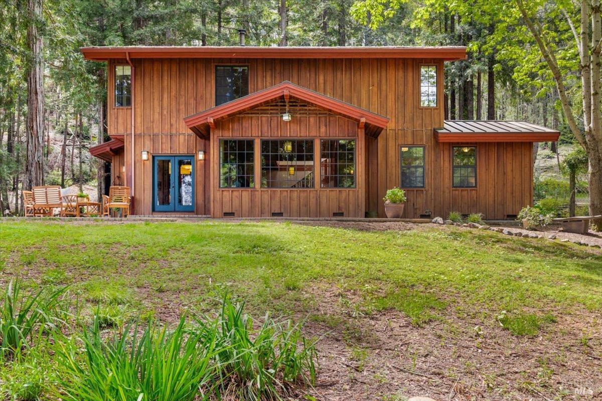 Detail Gallery Image 35 of 72 For 12076 Cloud Ridge Rd, Healdsburg,  CA 95448 - 6 Beds | 4 Baths