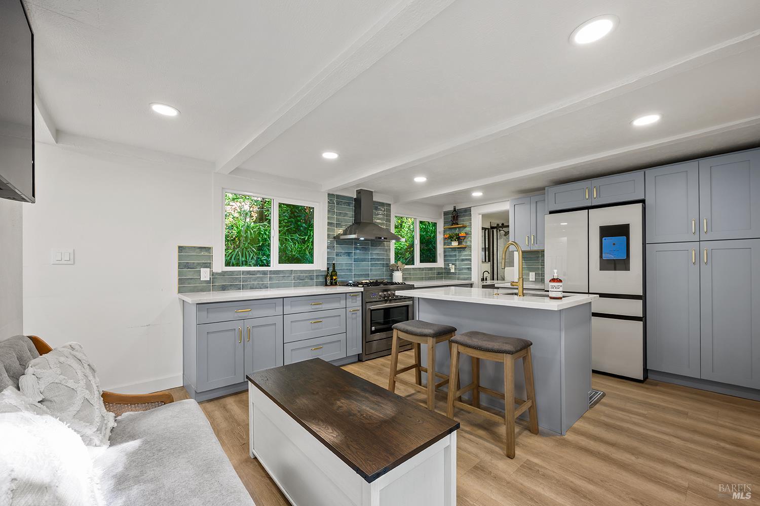 Detail Gallery Image 8 of 36 For 16017 Palo Alto Dr, Guerneville,  CA 95446 - 2 Beds | 2 Baths