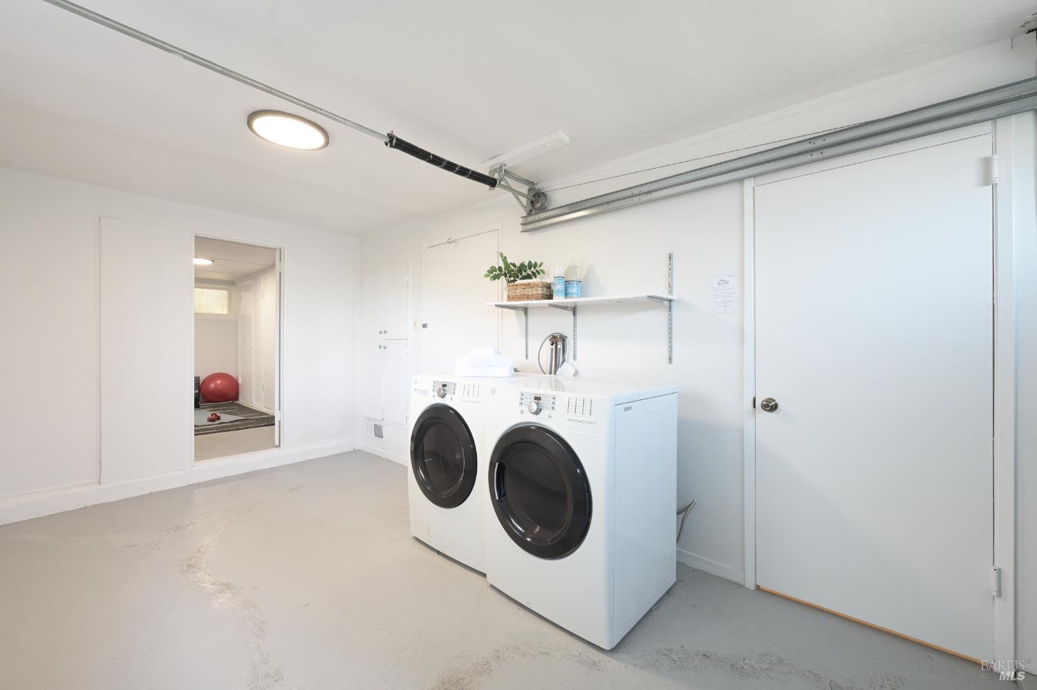 Detail Gallery Image 25 of 48 For 115 Myrtle Ave, San Rafael,  CA 94901 - 3 Beds | 2 Baths