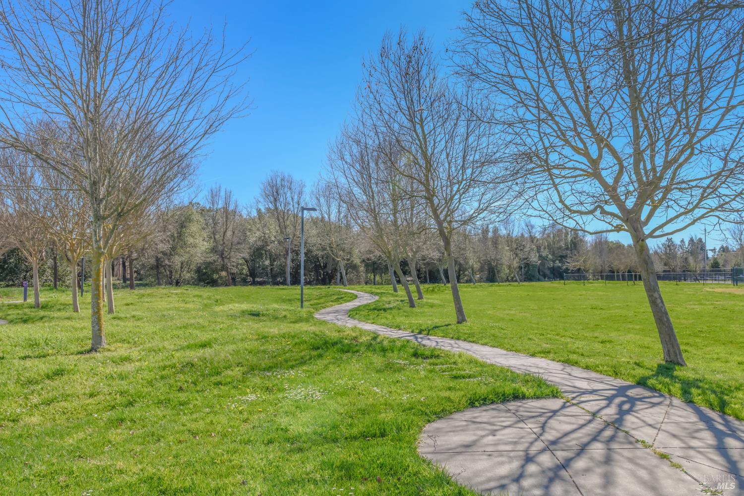 Detail Gallery Image 33 of 33 For 1702 Northstar Dr, Petaluma,  CA 94954 - 3 Beds | 2 Baths