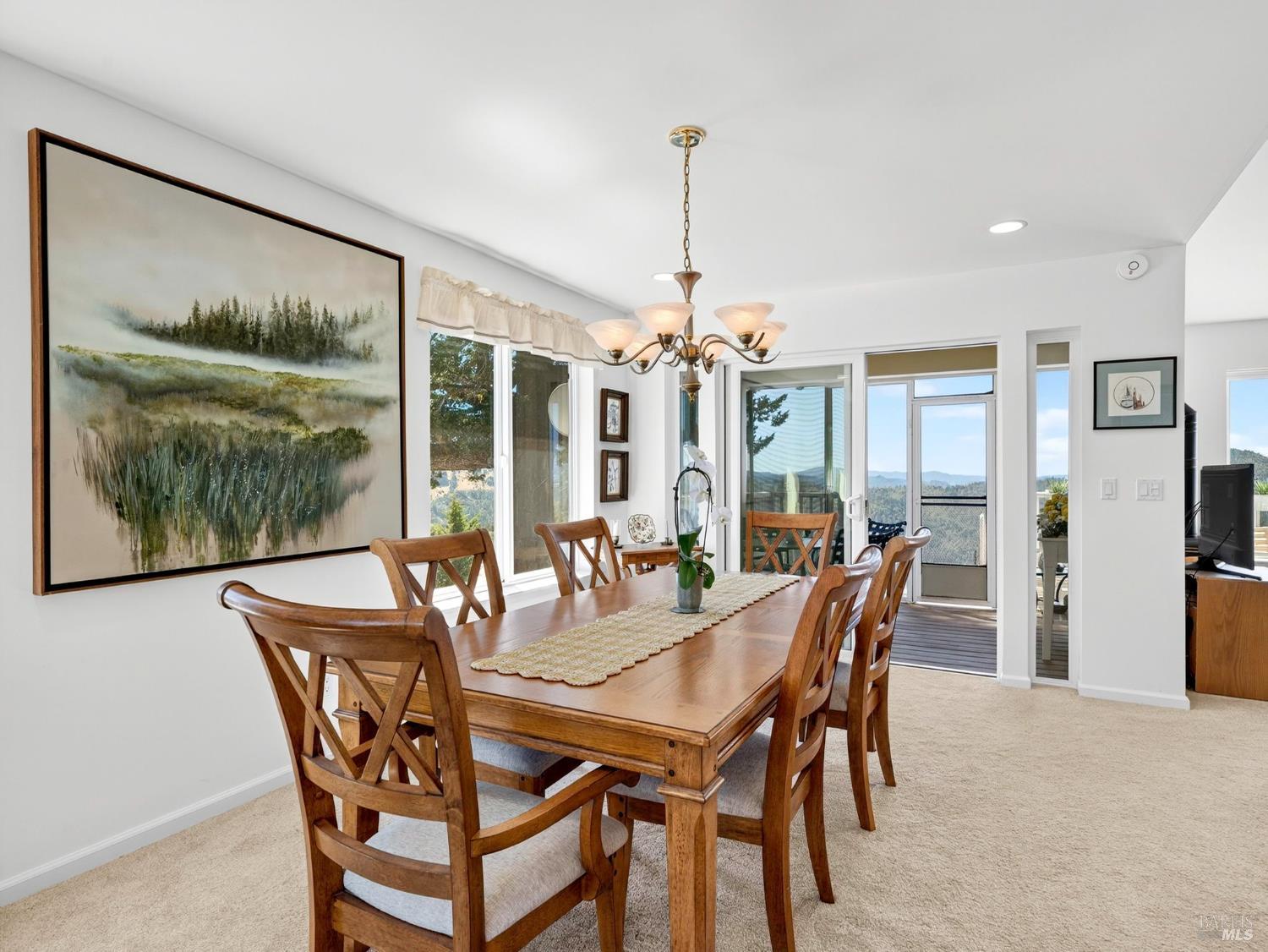 Detail Gallery Image 7 of 33 For 5650 High Point Rd, Willits,  CA 95490 - 3 Beds | 2 Baths