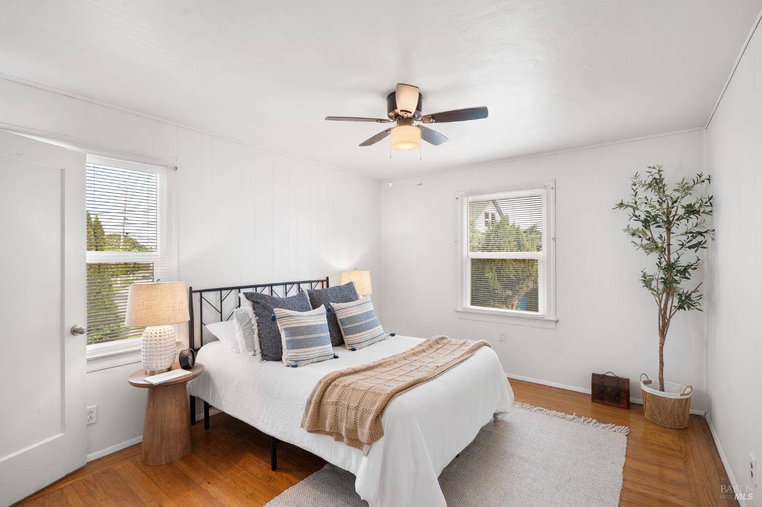 Detail Gallery Image 14 of 34 For 215 Hampshire St, Vallejo,  CA 94590 - 2 Beds | 1 Baths