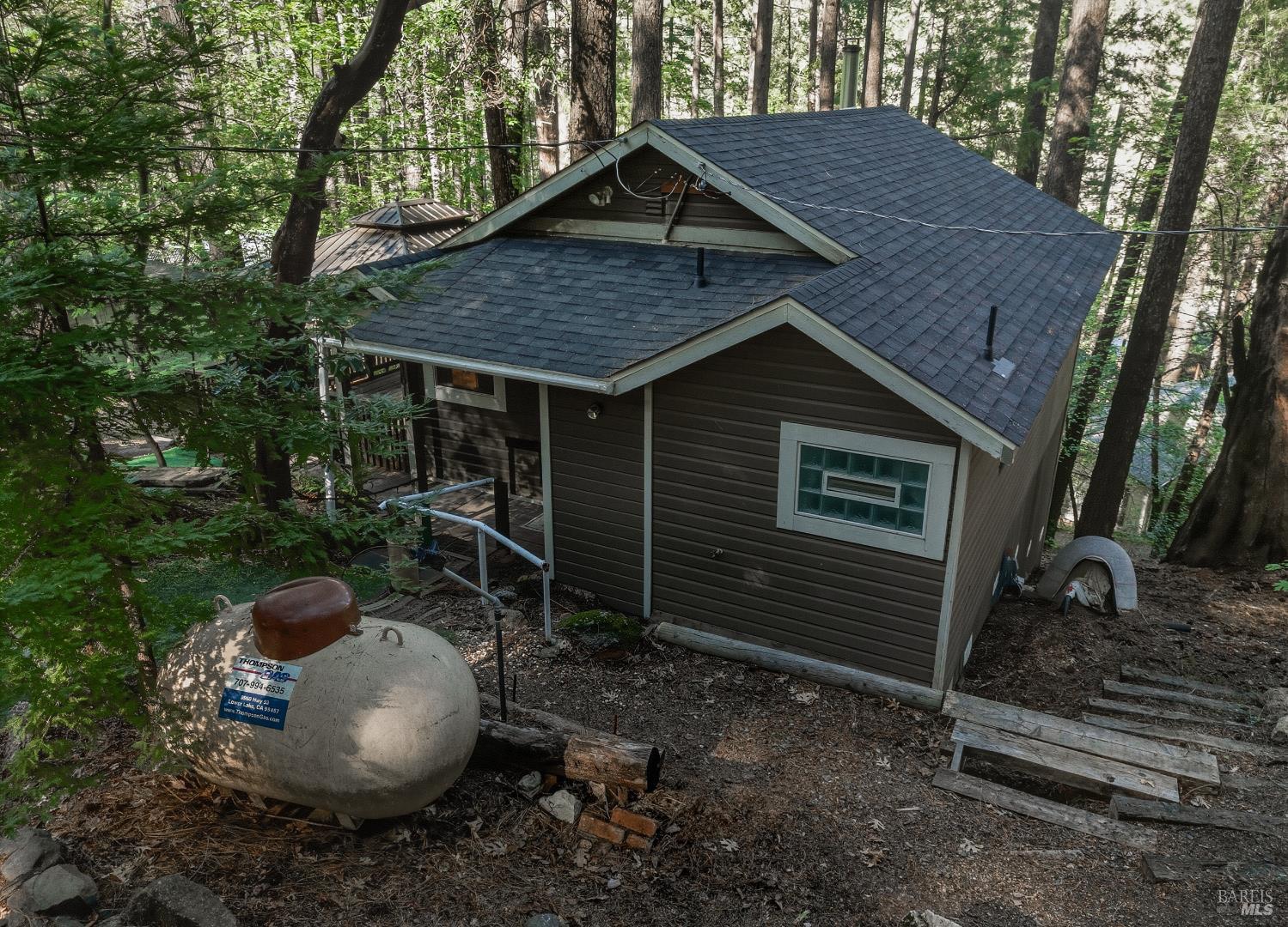 Detail Gallery Image 43 of 47 For 16179 Madrone Blvd, Cobb,  CA 95426 - 1 Beds | 1 Baths