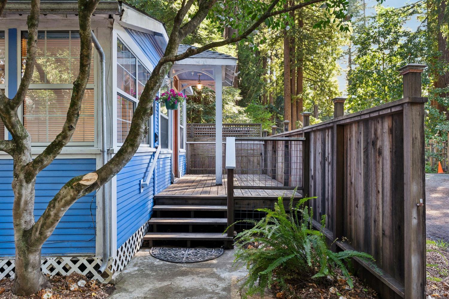 Detail Gallery Image 39 of 66 For 21911 Russian River Ave, Villa Grande,  CA 95486 - 1 Beds | 1 Baths