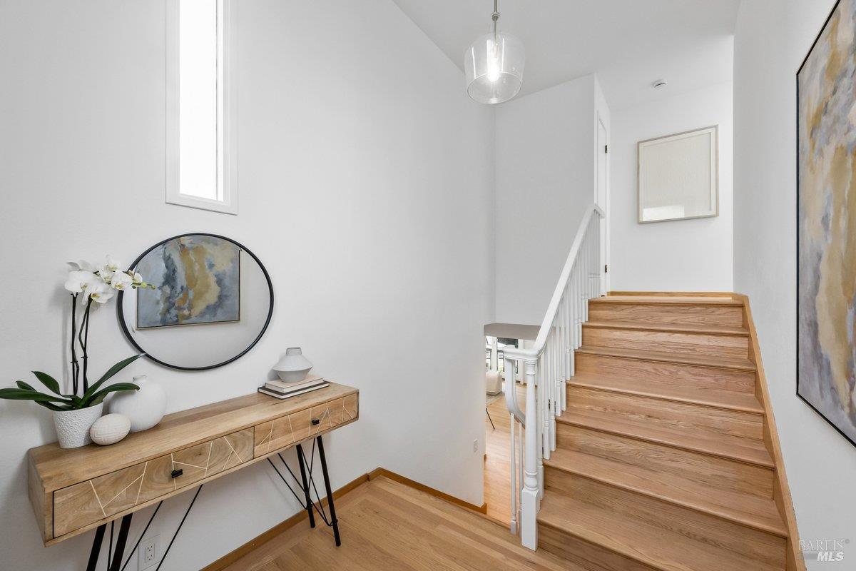 Detail Gallery Image 42 of 76 For 42 Underhill Rd, Mill Valley,  CA 94941 - 3 Beds | 2/1 Baths