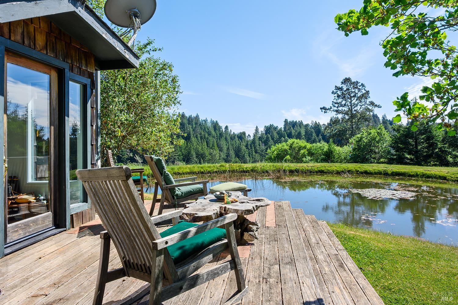 Detail Gallery Image 11 of 49 For 3580 Joy Rd, Occidental,  CA 95465 - 4 Beds | 2/2 Baths