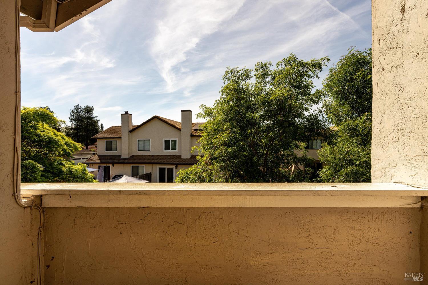 Detail Gallery Image 29 of 41 For 30 Fredrick Dr, Rohnert Park,  CA 94928 - 3 Beds | 2/1 Baths