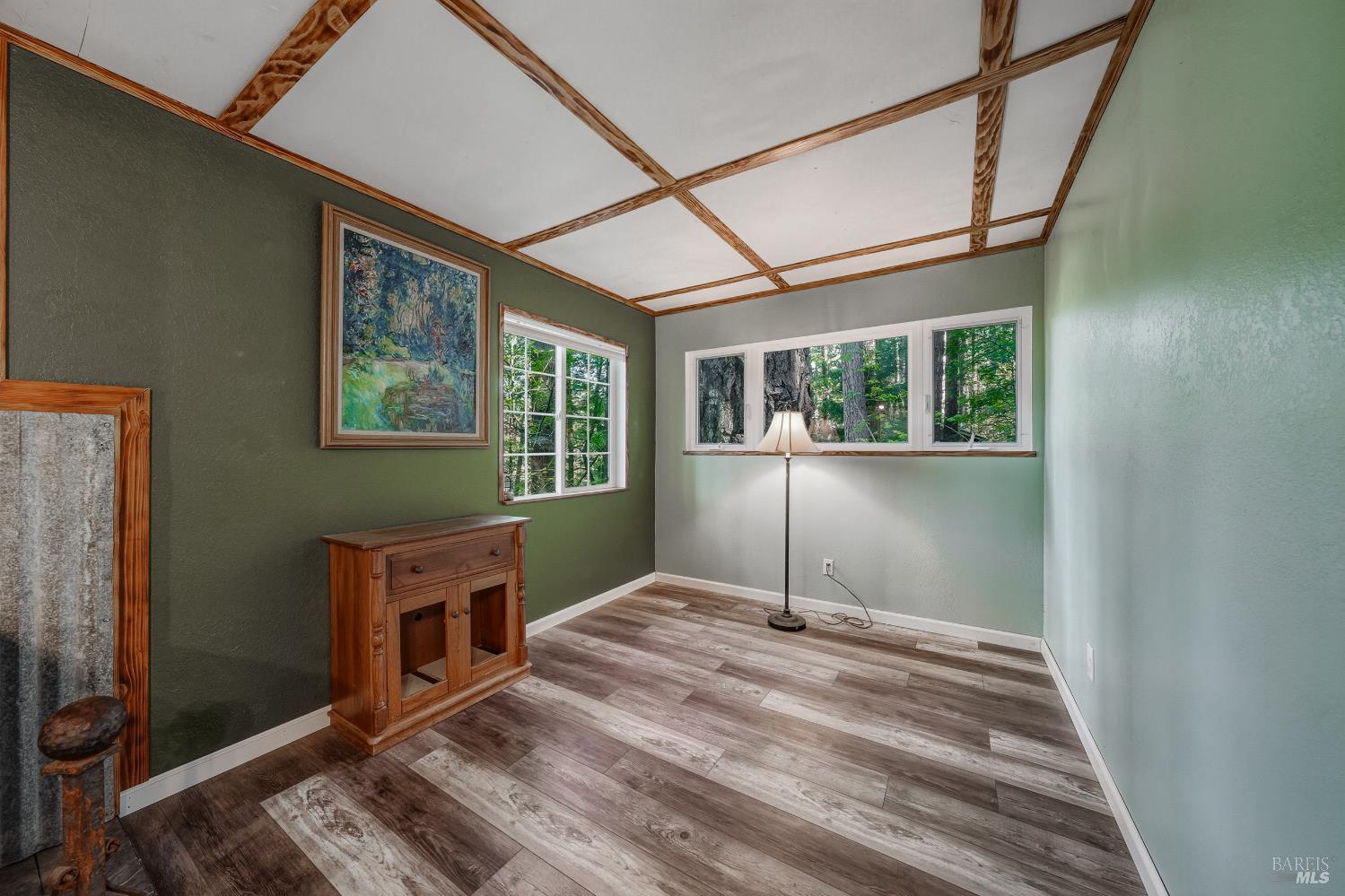 Detail Gallery Image 17 of 47 For 16179 Madrone Blvd, Cobb,  CA 95426 - 1 Beds | 1 Baths