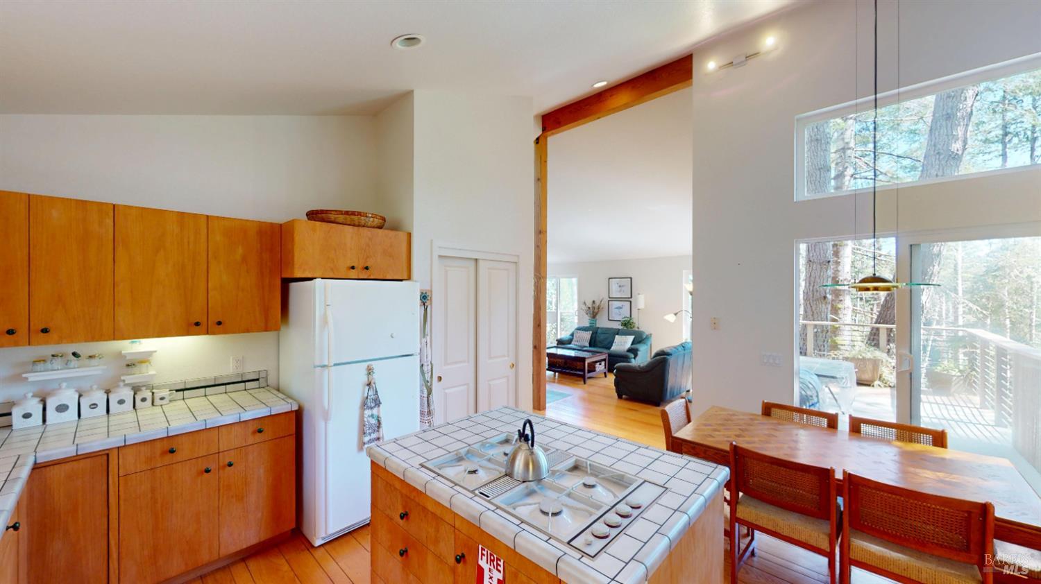 Detail Gallery Image 14 of 30 For 918 River Beach Rd, The Sea Ranch,  CA 95497 - 3 Beds | 2/1 Baths