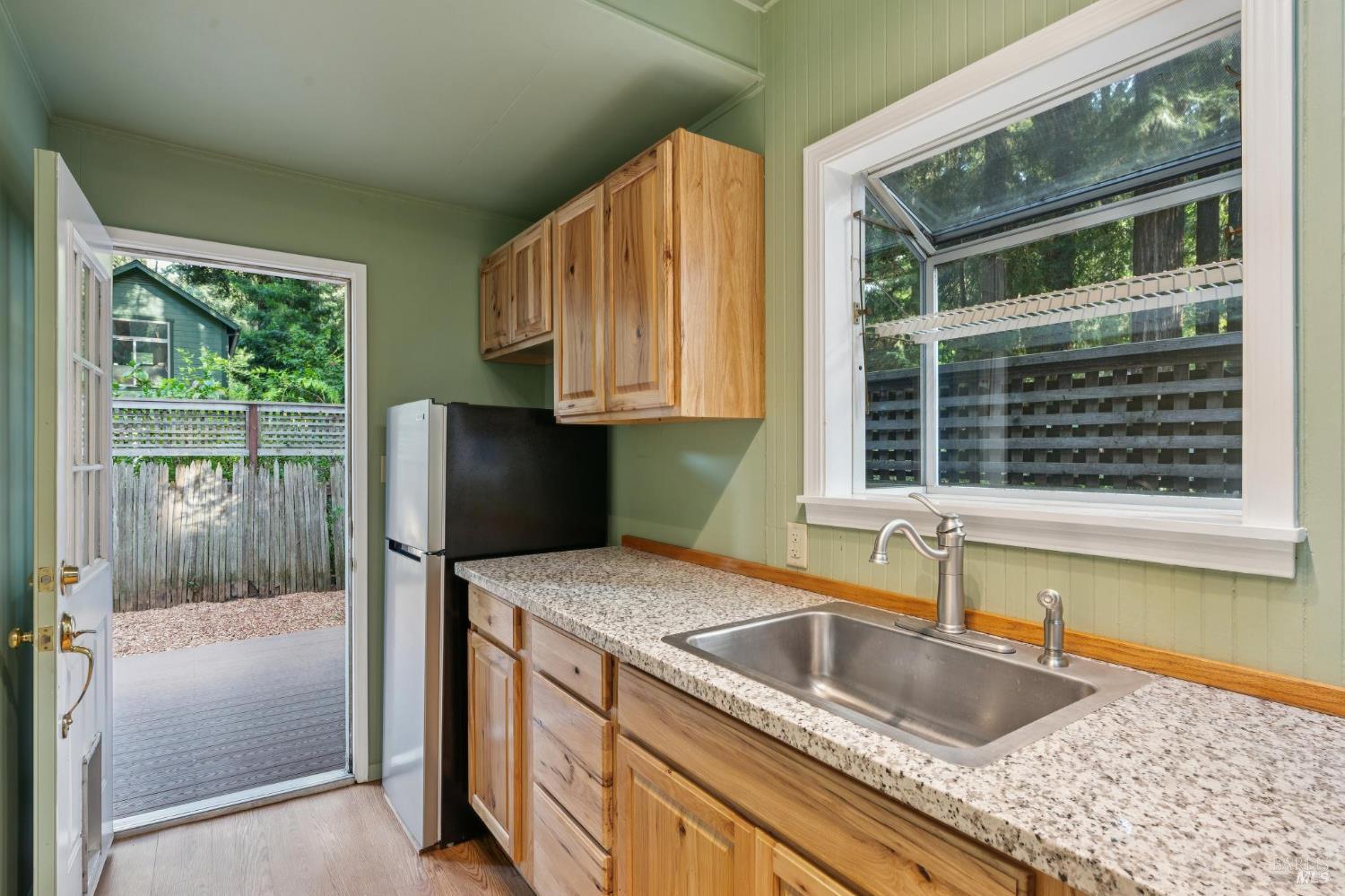 Detail Gallery Image 16 of 66 For 21911 Russian River Ave, Villa Grande,  CA 95486 - 1 Beds | 1 Baths