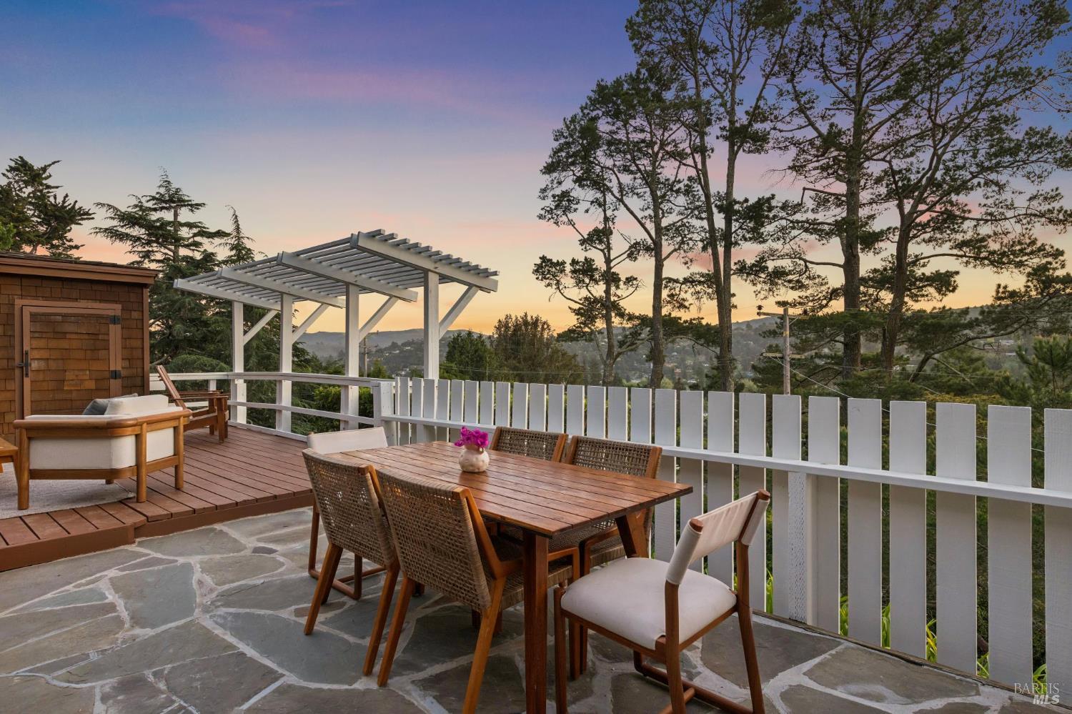 Detail Gallery Image 56 of 61 For 120 E Manor Dr, Mill Valley,  CA 94941 - 3 Beds | 3 Baths