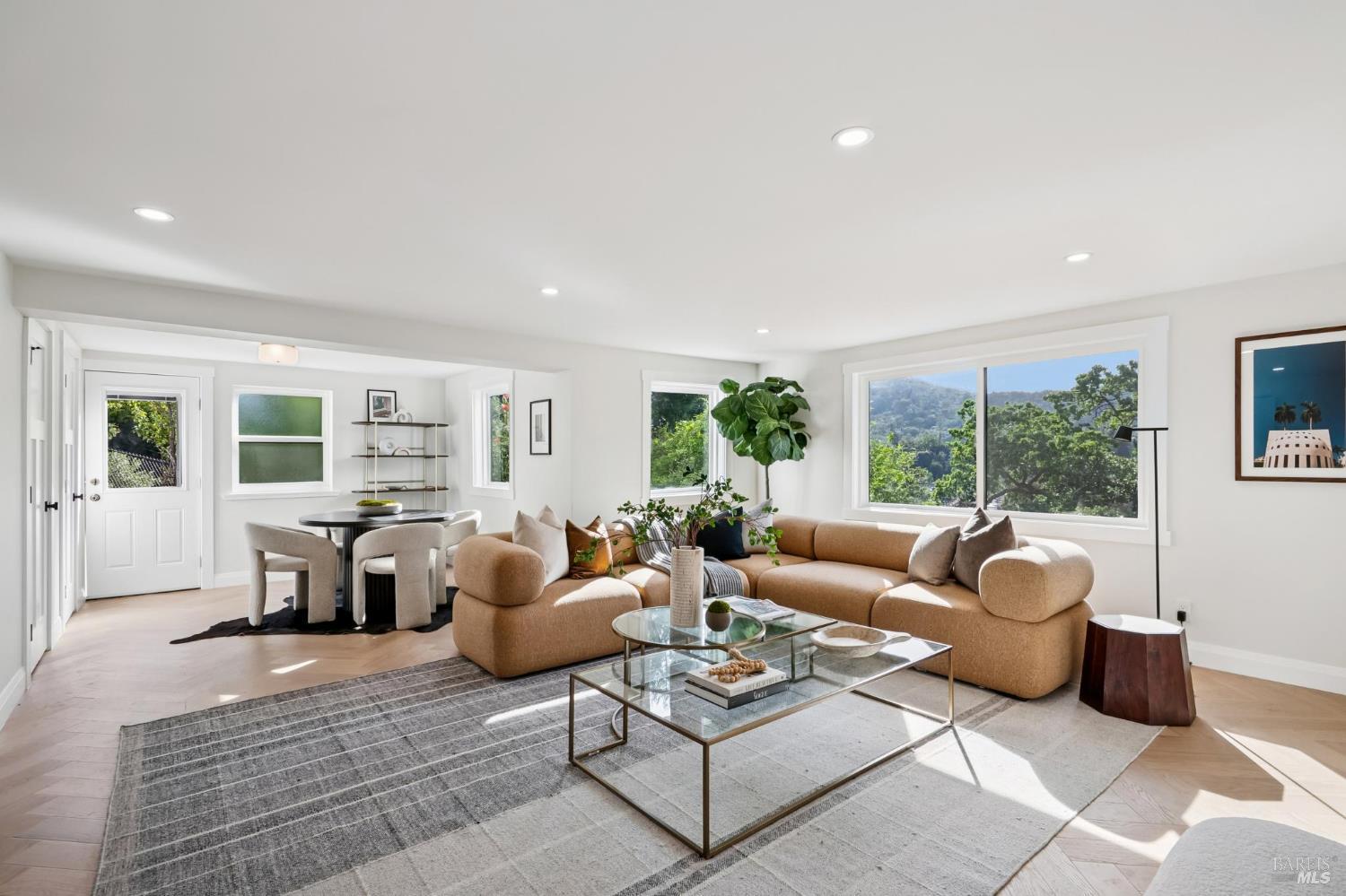 Detail Gallery Image 71 of 93 For 88 Lincoln Park Unkn, San Anselmo,  CA 94960 - 4 Beds | 4/1 Baths