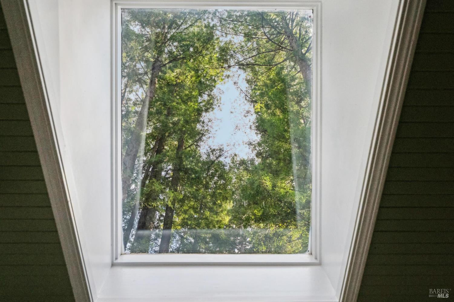 Detail Gallery Image 28 of 66 For 21911 Russian River Ave, Villa Grande,  CA 95486 - 1 Beds | 1 Baths