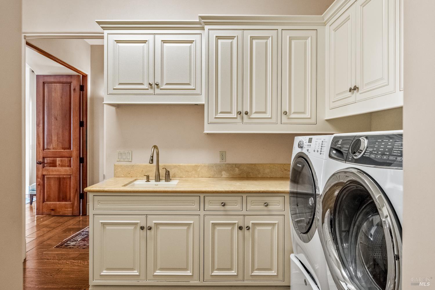 Detail Gallery Image 46 of 74 For 21 Vista Ranch Rd, Napa,  CA 94558 - 4 Beds | 4/1 Baths