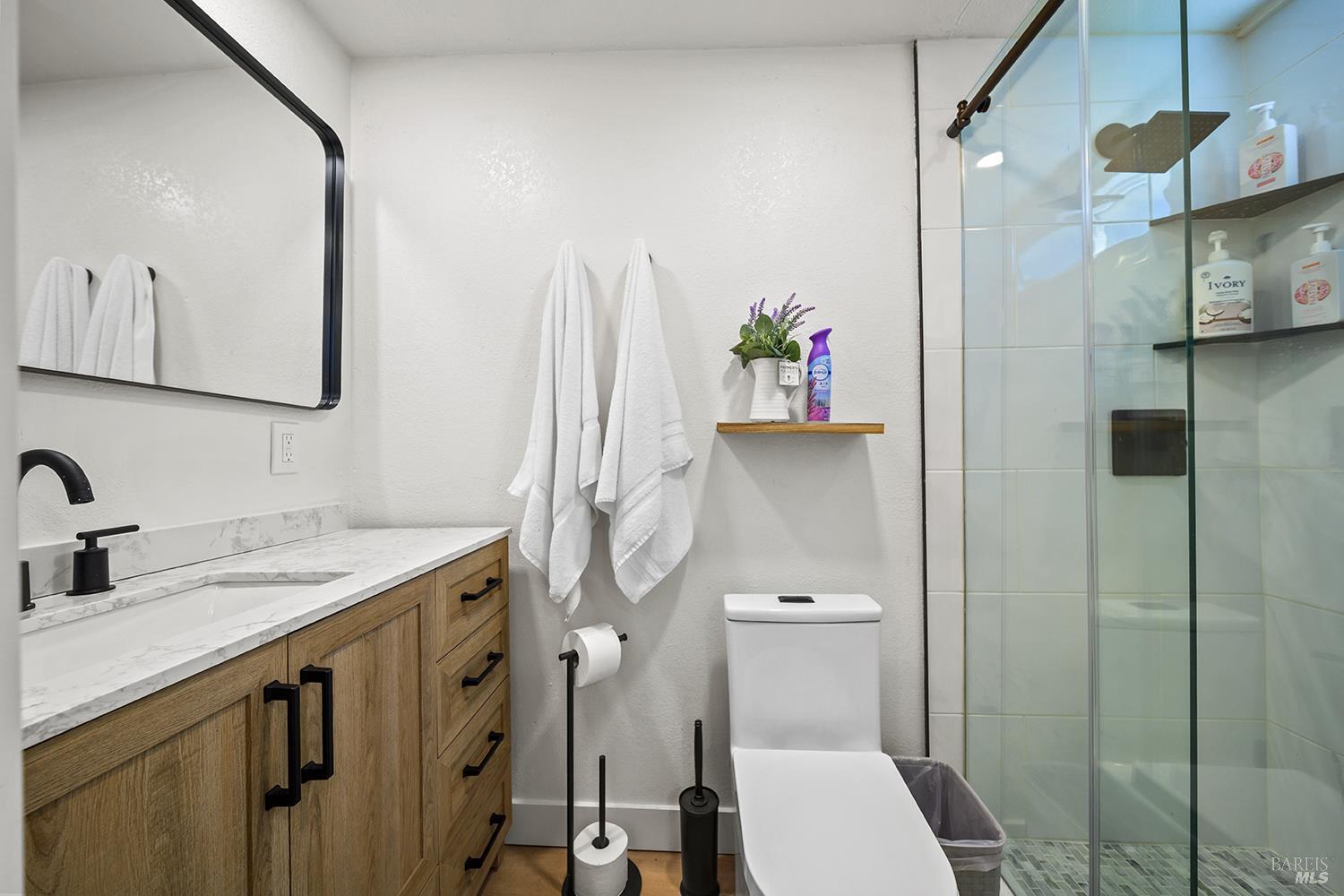 Detail Gallery Image 23 of 36 For 16017 Palo Alto Dr, Guerneville,  CA 95446 - 2 Beds | 2 Baths